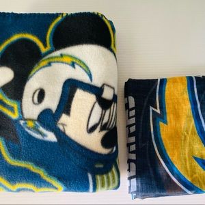 Chargers blanket and scarf